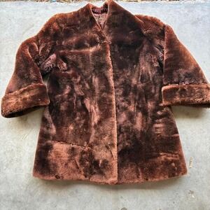 Vintage 1940s genuine dyed lamb jacket Full body super‎ comfortable and warm
